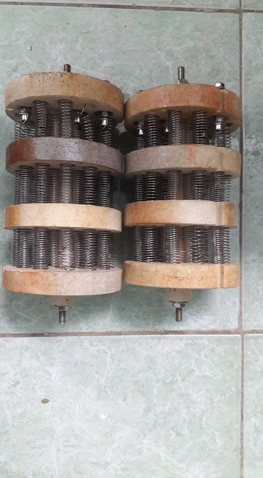 Điện trở sứ tổ ong